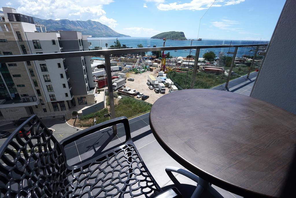 Budva Bay Breeze Apartments ภายนอก รูปภาพ
