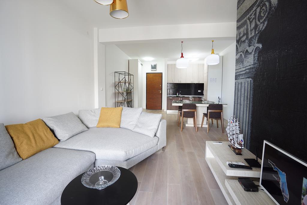 Budva Bay Breeze Apartments ภายนอก รูปภาพ