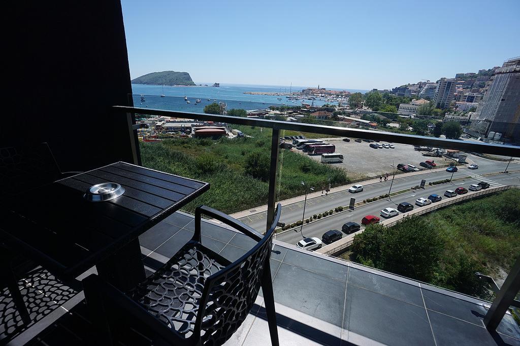 Budva Bay Breeze Apartments ภายนอก รูปภาพ