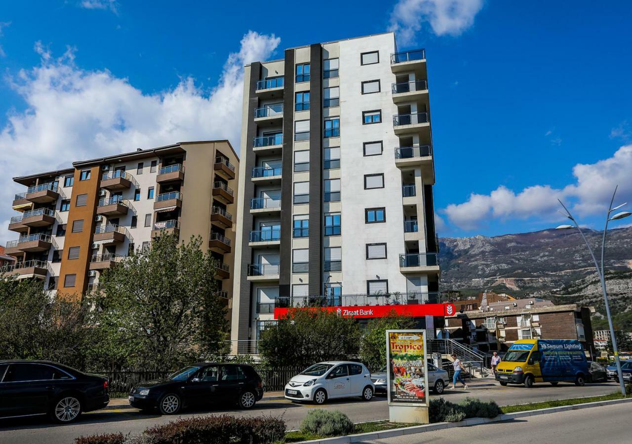 Budva Bay Breeze Apartments ภายนอก รูปภาพ