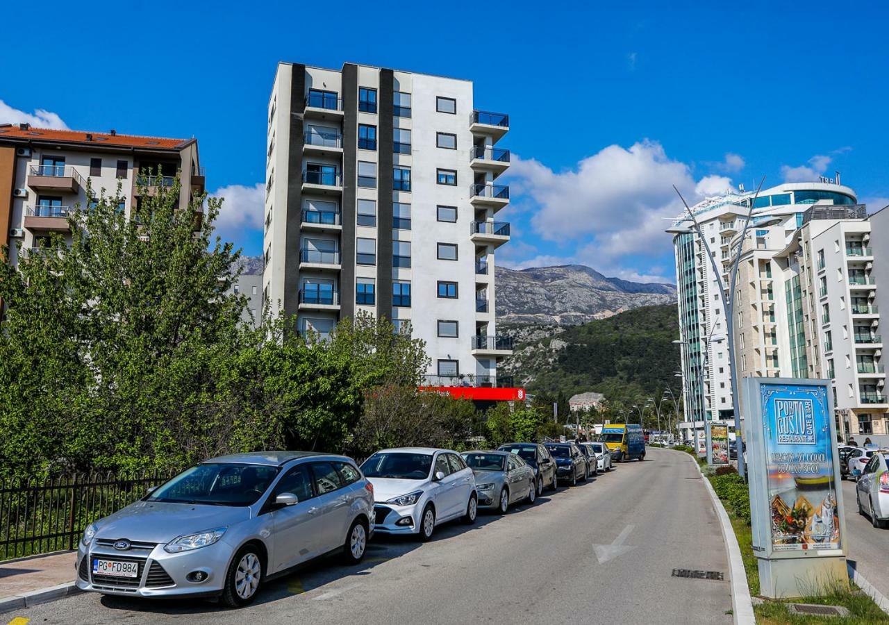 Budva Bay Breeze Apartments ภายนอก รูปภาพ